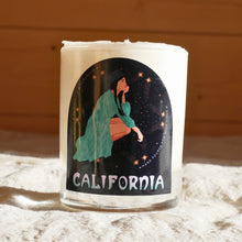 Load image into Gallery viewer, Desert Queen &quot;California&quot; Petitgrain and Geranium essential oil scented candle