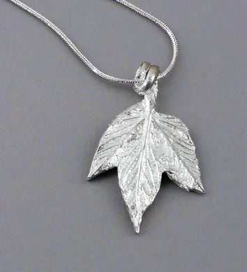 Jane Vernon Fine silver horse chestnut leaf pendant, 40mm long, on an 18