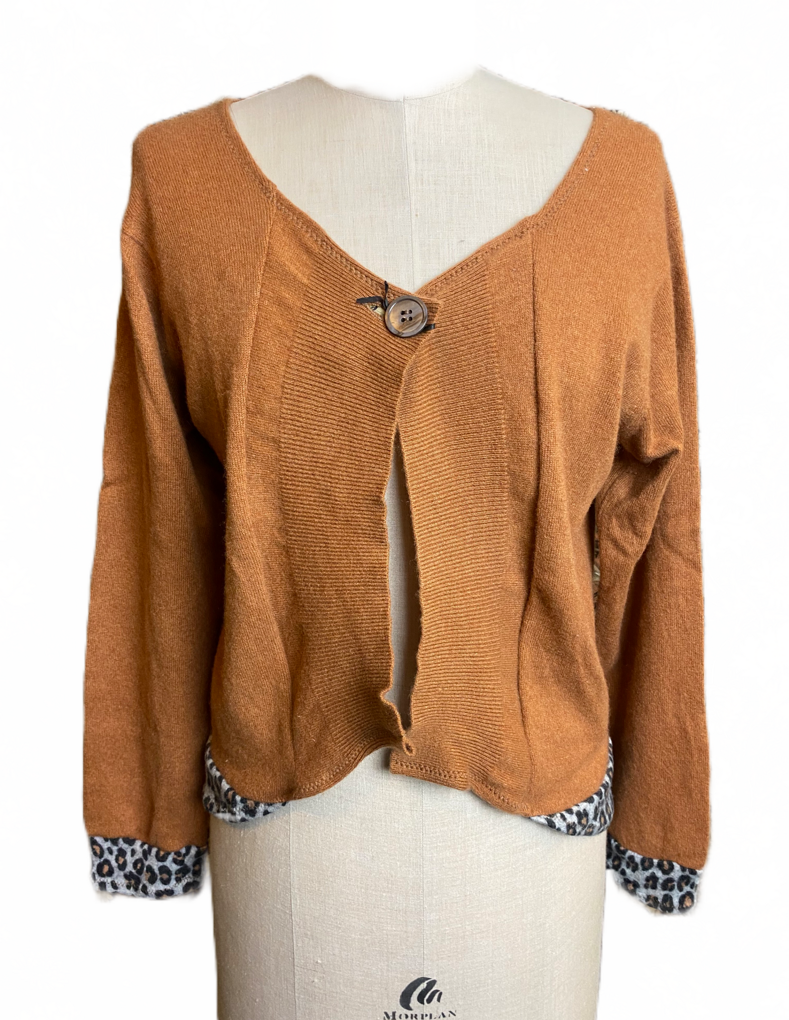 Cardigan small on sale