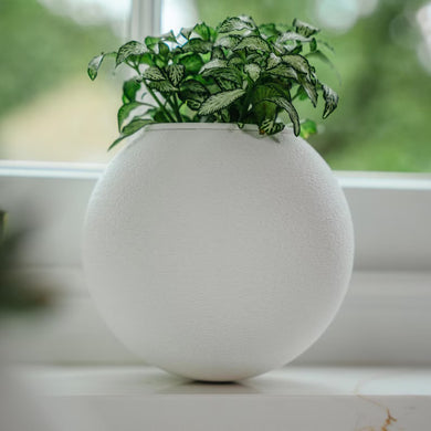 ’The Wobble Pot’ - A self balancing plant pot from Sliced Earth